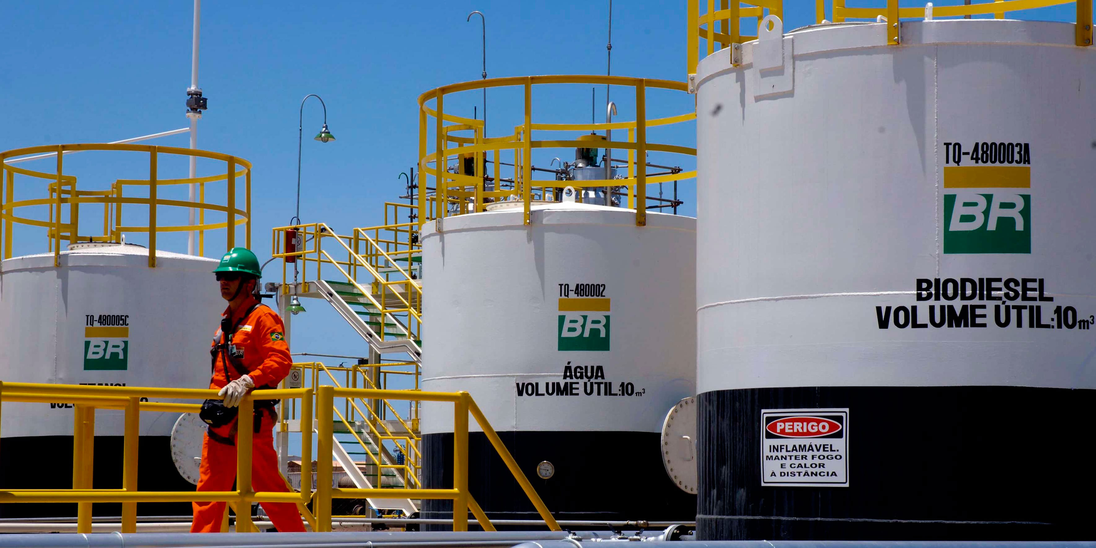 Petrobras recorre ao STF para impedir execução imediata de condenação bilionária do TST